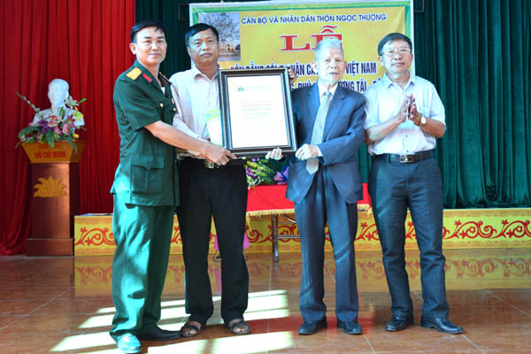 Bắc[-]Ninh:[-]Huyện[-]Lương[-]Tài[-]có[-]thêm[-]cây[-]Đa[-]Di[-]sản[-]Việt[-]Nam